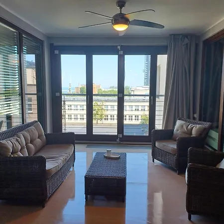 Apartamenty Na Placu Kaszubskim W Gdyni Gdynia Esterno foto