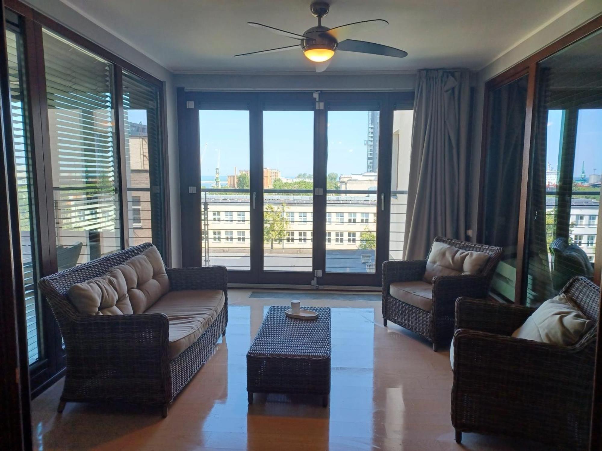 Apartment Na Placu Kaszubskim W Gdyni *